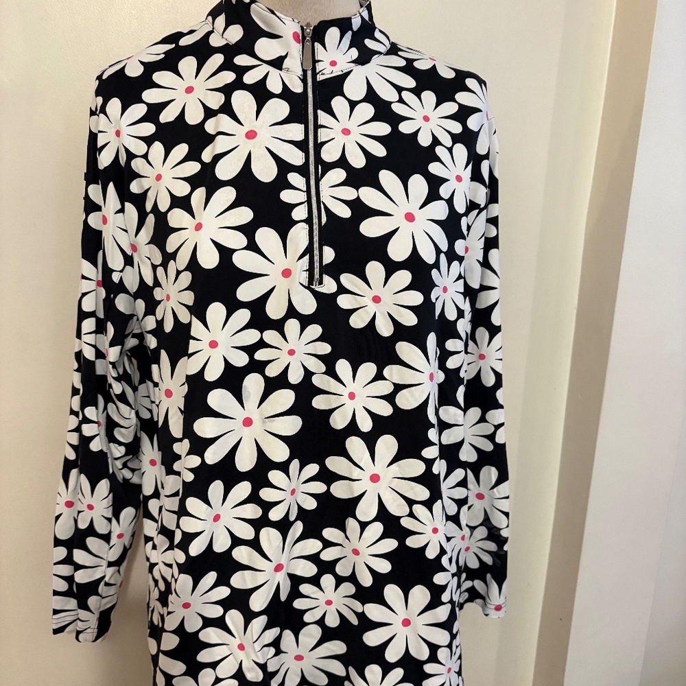 🌼 Lulu B Floral Zip-Neck Top – Size XL